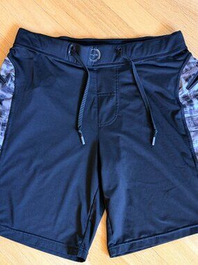 HYLETE Men’s Medium Training Shorts Black Gray Print Zip Pockets